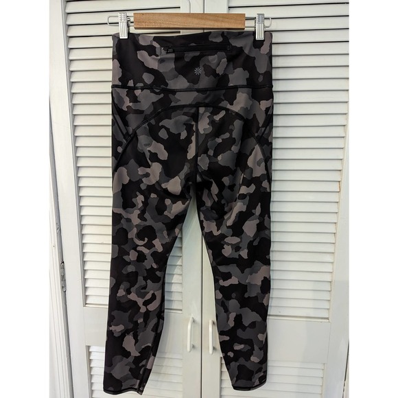 🎃 Athleta Lightning Camo 7/8 Tight Small - Picture 4 of 5
